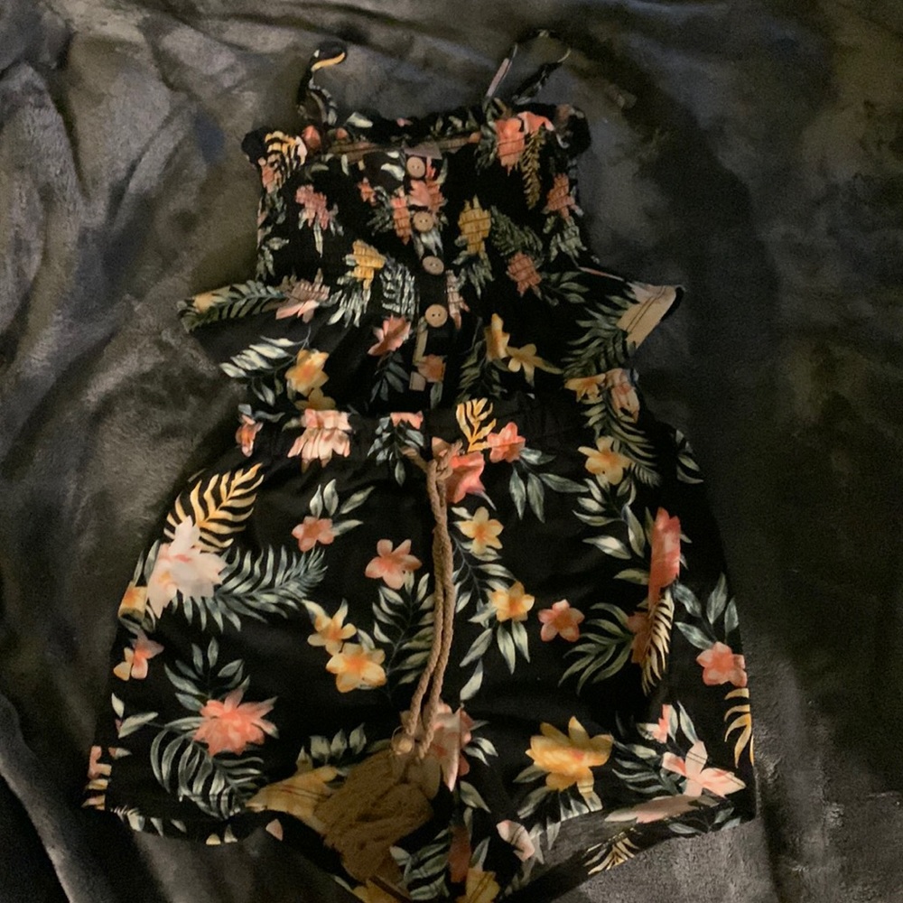 Brand new set from walmart size xs
